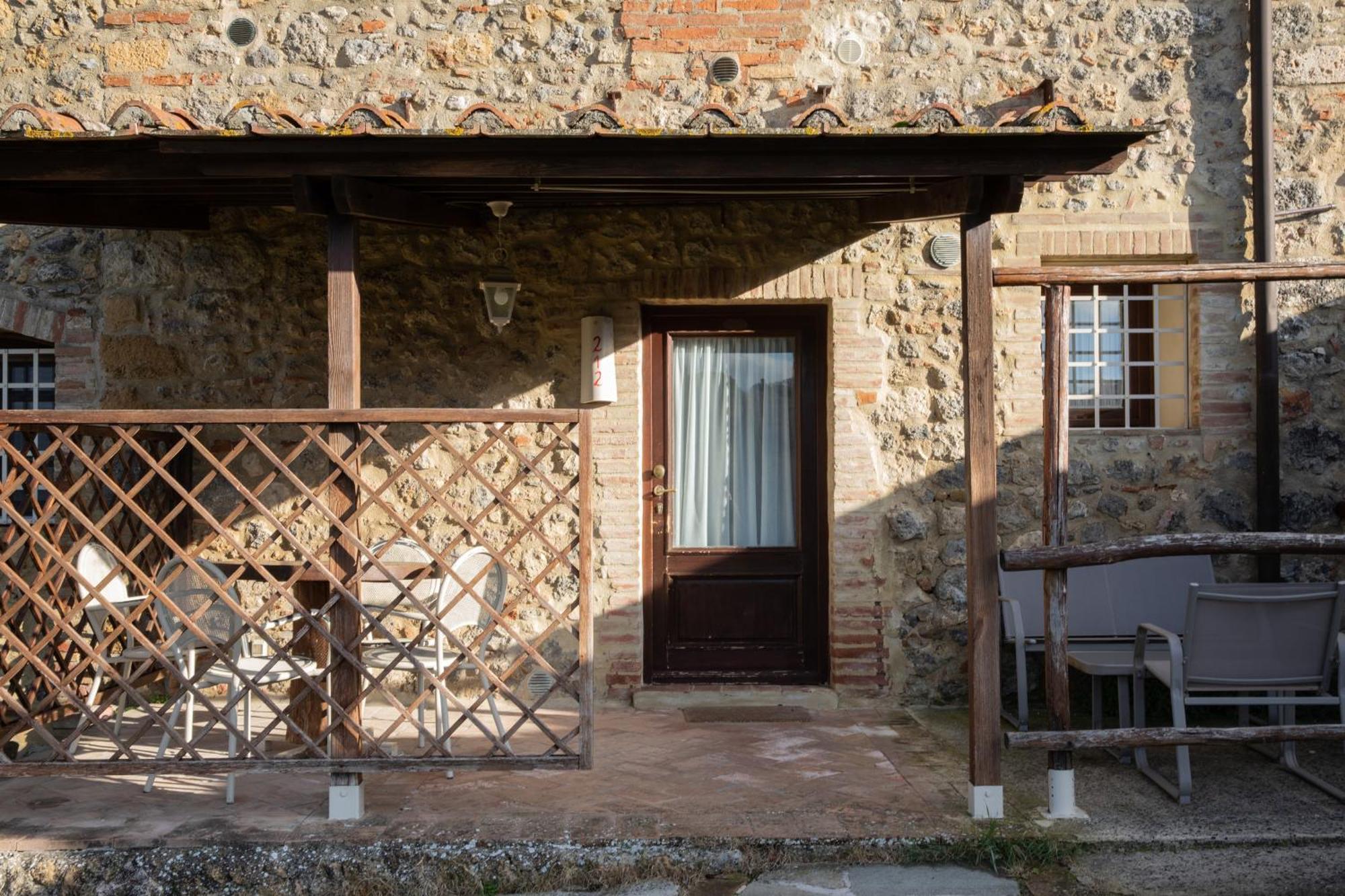 Tenuta Decimo - Il Borgo Di Mariano ซานจีมิญญาโน ภายนอก รูปภาพ